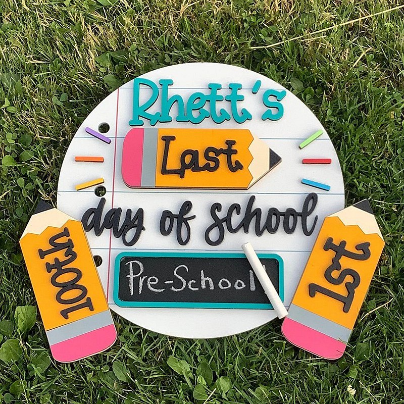 Personalized 1st/100th/Last Day of School Sign Interchangeable Back to School Sign Kit Gift for Kid