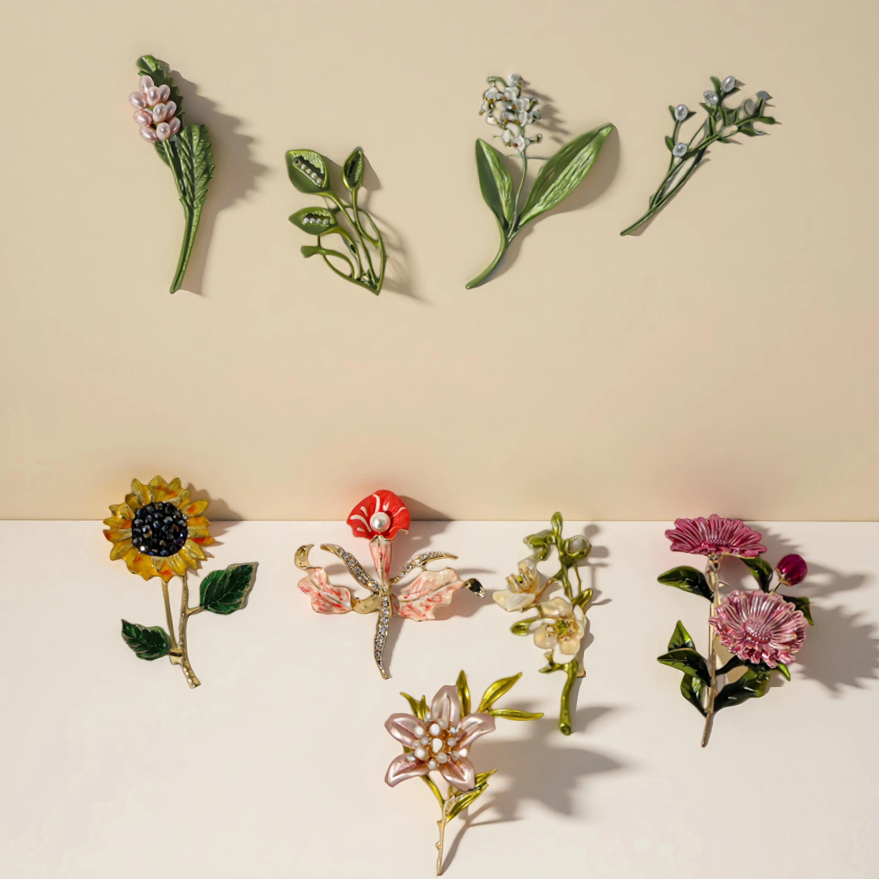 Personalized Birth Flower Brooch Keepsake Gifts for Grandma Mom Mother's Day Gift