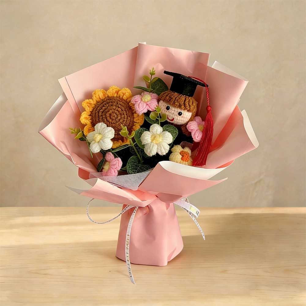 Handmade Crochet Graduation Bouquet with Knitted Graduate Plush Sunflower Keepsake Gift for Kids Graduates
