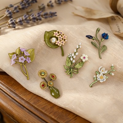 Personalized Birth Flower Brooch Keepsake Gifts for Grandma Mom Mother's Day Gift